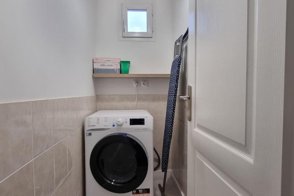 Belle Maison Climatisee Renovee Pac-Man Entre Collegues, Amis, Famille - Barbecue - Netflix - Prime - Baby Foot 50Cts Saint-Seurin-sur-l'Isle Extérieur photo