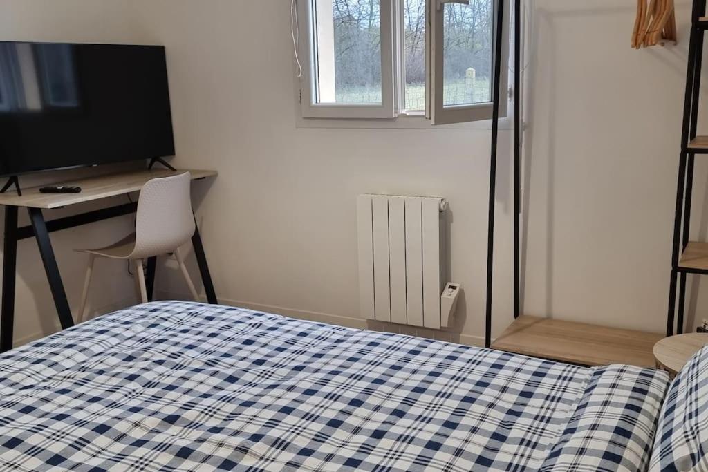 Belle Maison Climatisee Renovee Pac-Man Entre Collegues, Amis, Famille - Barbecue - Netflix - Prime - Baby Foot 50Cts Saint-Seurin-sur-l'Isle Extérieur photo