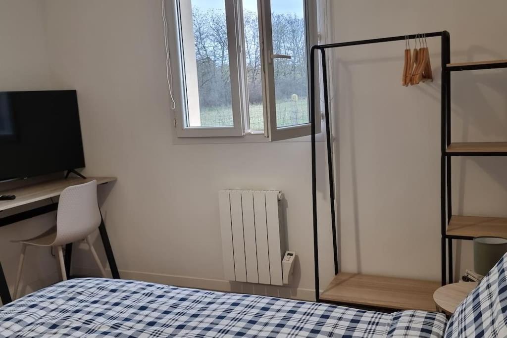 Belle Maison Climatisee Renovee Pac-Man Entre Collegues, Amis, Famille - Barbecue - Netflix - Prime - Baby Foot 50Cts Saint-Seurin-sur-l'Isle Extérieur photo